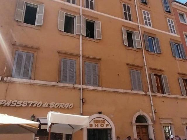 Appartamento in vendita a Borgo, Roma