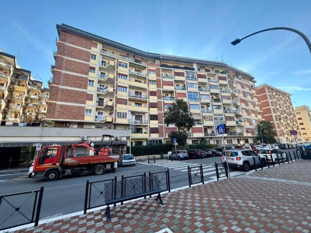 Appartamento in vendita a Municipio Roma VIII, Roma Capitale