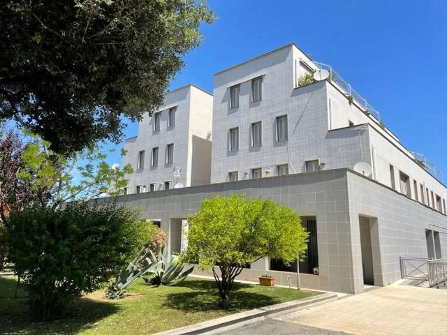 Appartamento in vendita a Romanina, Roma