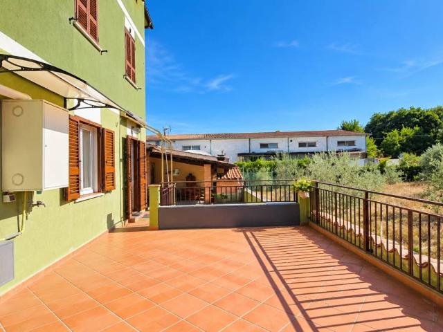 Appartamento in vendita a Prima Porta, Roma