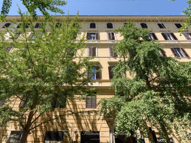 Appartamento in vendita a Municipio Roma I, Roma Capitale