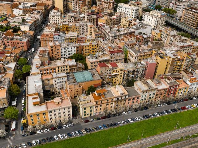 Appartamento in vendita a Municipio Roma V, Roma Capitale