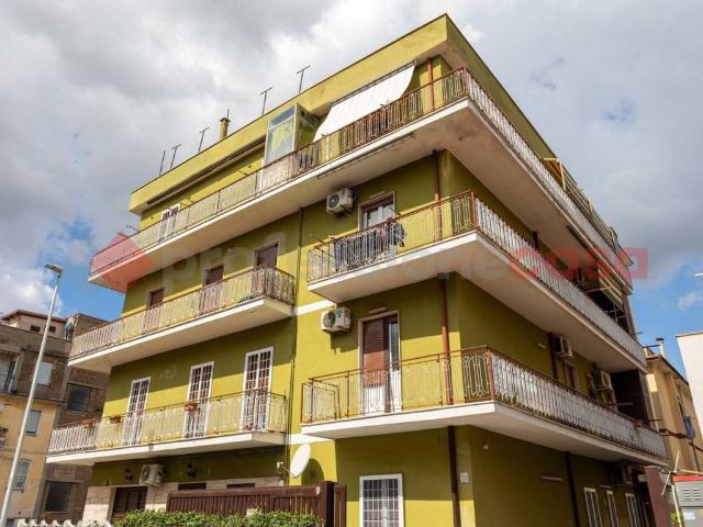 Appartamento in vendita a Torre Angela, Roma