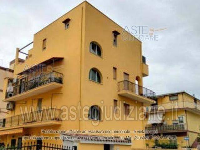 Appartamento in vendita a Villaggio Breda, Roma Capitale