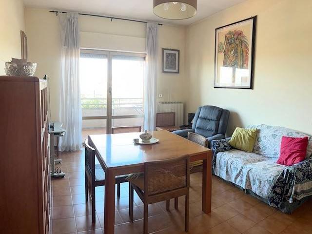 Appartamento in vendita a Mostacciano, Roma Capitale