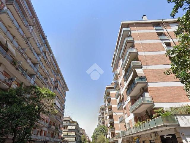 Appartamento in vendita a Municipio Roma VII, Roma Capitale