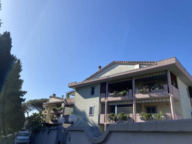 Appartamento in vendita a Casal Bernocchi, Roma Capitale
