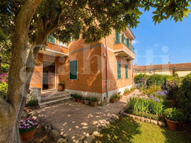 Appartamento in vendita a Mezzocammino, Roma