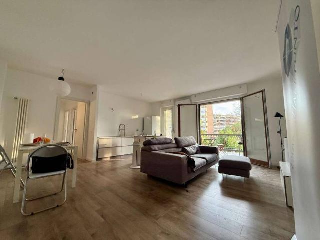 Appartamento in vendita a Mostacciano, Roma Capitale