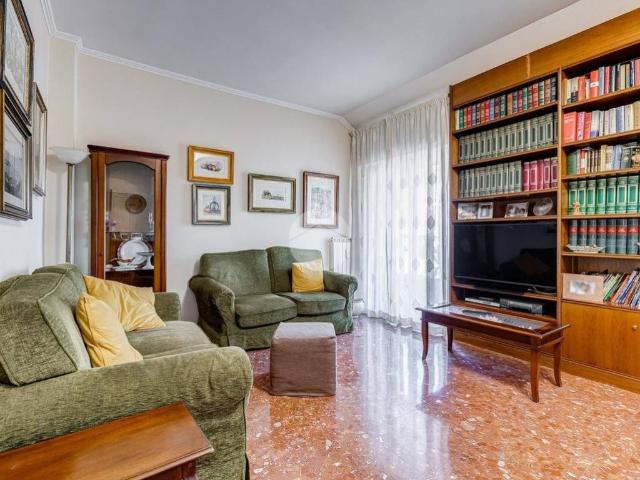 Appartamento in vendita a Municipio Roma III, Roma Capitale