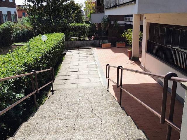 Appartamento in vendita a Casale Prima Porta, Roma Capitale