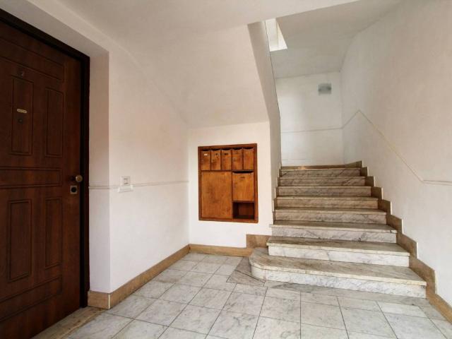Appartamento in vendita a Municipio Roma VII, Roma Capitale