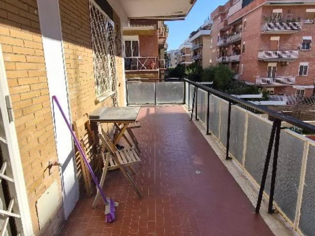 Appartamento in vendita a Casetta Mattei, Roma