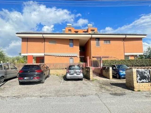 Appartamento in vendita a Giardini di Corcolle, Roma Capitale