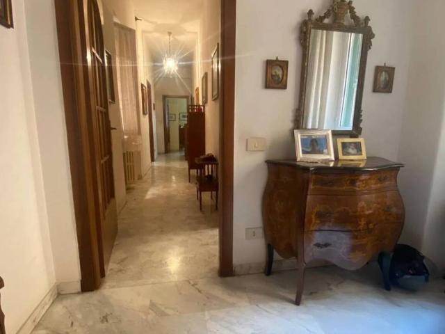 Appartamento in vendita a Monteverde, Roma