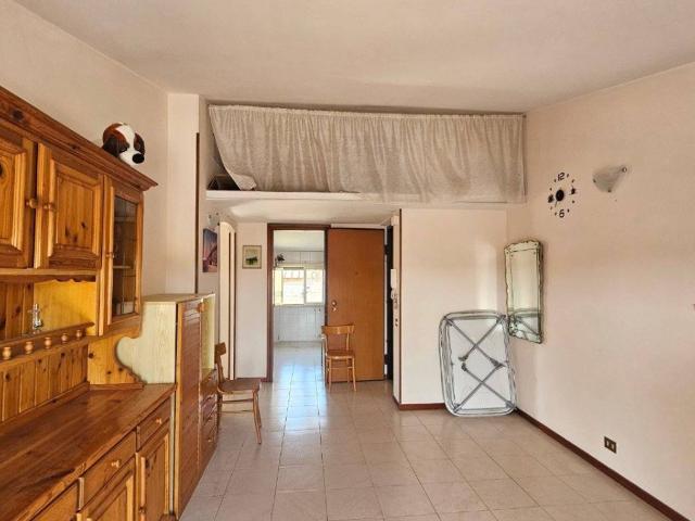 Appartamento in vendita a Villaggio Breda, Roma Capitale