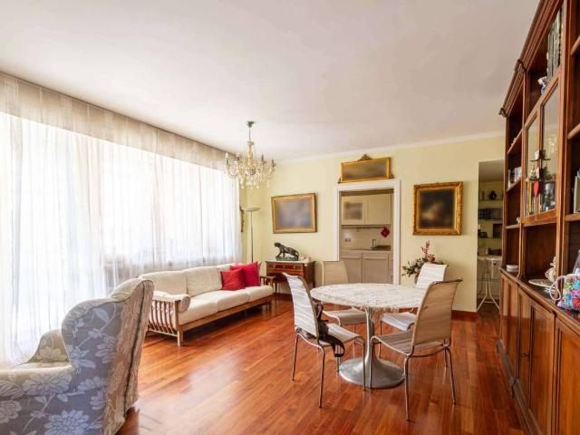 Appartamento in vendita a Municipio Roma VIII, Roma Capitale