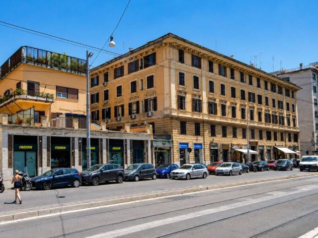 Appartamento in vendita a Municipio Roma I, Roma Capitale
