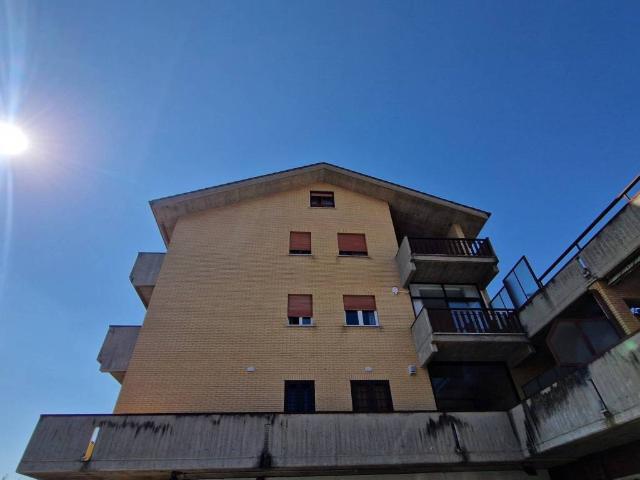 Appartamento in vendita a Municipio Roma VII, Roma Capitale