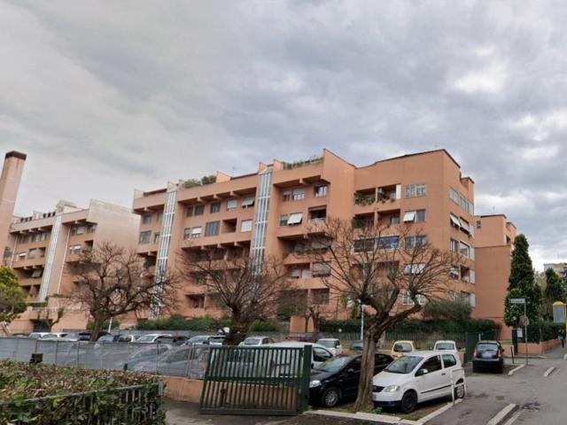 Appartamento in vendita a Municipio Roma VIII, Roma Capitale