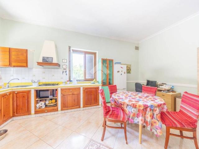 Appartamento in vendita a Finocchio, Roma Capitale