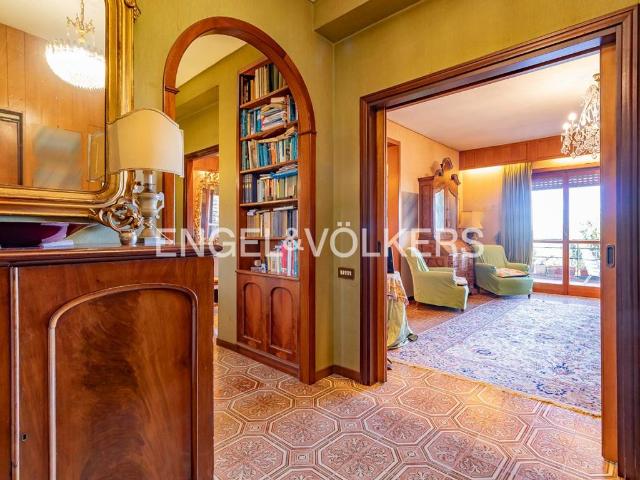 Appartamento in vendita a Acilia, Roma