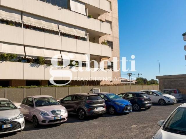 Appartamento in vendita a Collatino, Roma