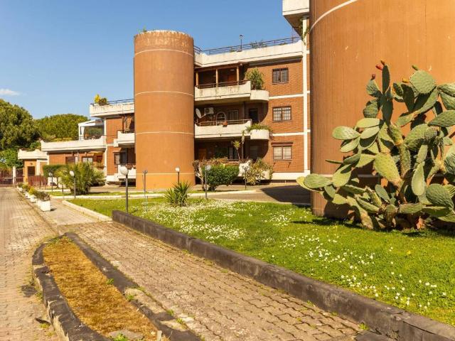 Appartamento in vendita a Municipio Roma VII, Roma Capitale
