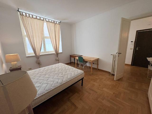 Appartamento in vendita a Trieste, Roma