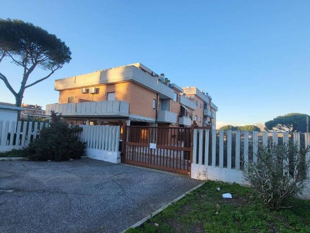 Appartamento in vendita a Ponte Linari, Roma Capitale