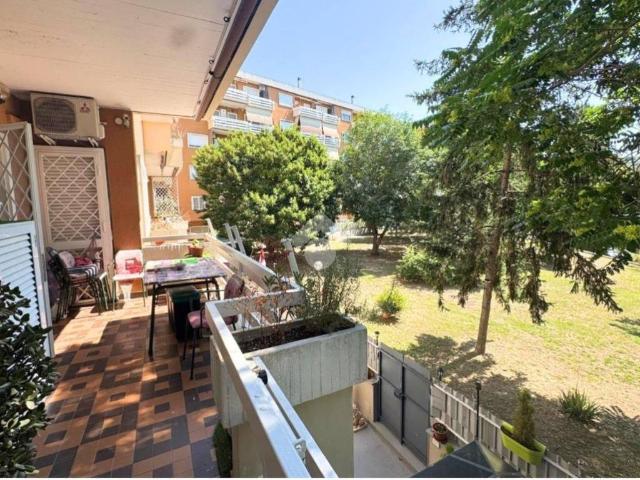 Appartamento in vendita a Bastogi, Roma