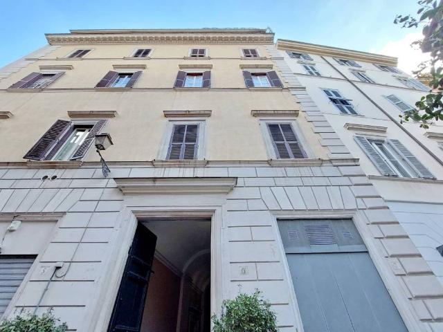 Appartamento in vendita a Municipio Roma I, Roma Capitale