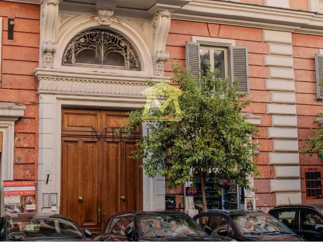 Appartamento in vendita a Prati, Roma