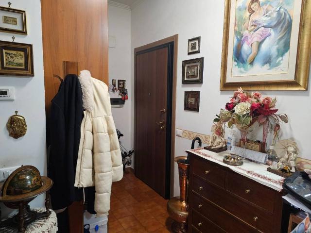 Appartamento in vendita a Osteria del Curato, Roma Capitale