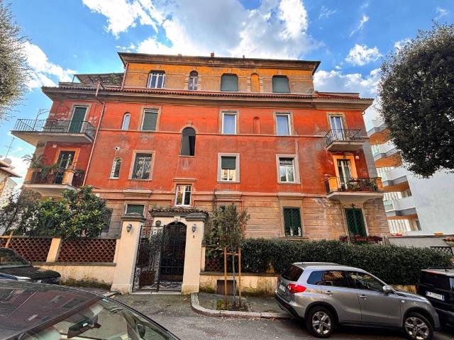 Appartamento in vendita a Municipio Roma XIV, Roma Capitale