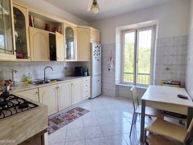 Appartamento in vendita a Torrino, Roma