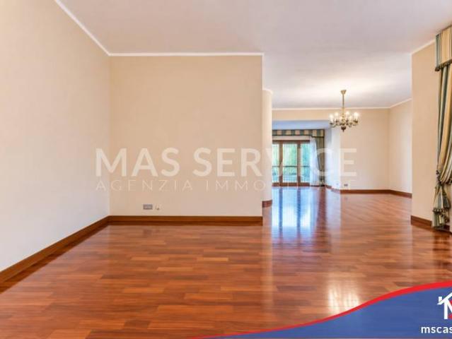 Appartamento in vendita a Torrino, Roma