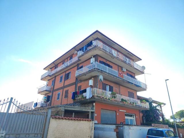Appartamento in vendita a Municipio Roma VI, Roma Capitale