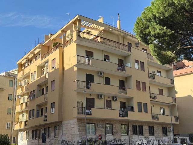 Appartamento in vendita a Monte Sacro, Roma