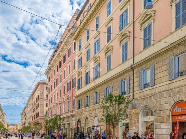 Appartamento in vendita a Municipio Roma I, Roma Capitale