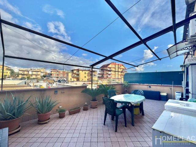Appartamento in vendita a Villaggio Breda, Roma Capitale