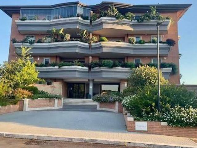 Appartamento in vendita a Municipio Roma XII, Roma