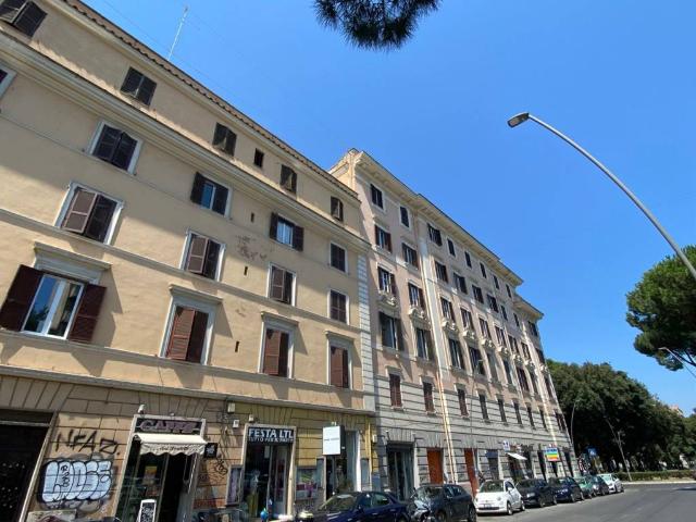 Appartamento in vendita a Municipio Roma VII, Roma Capitale