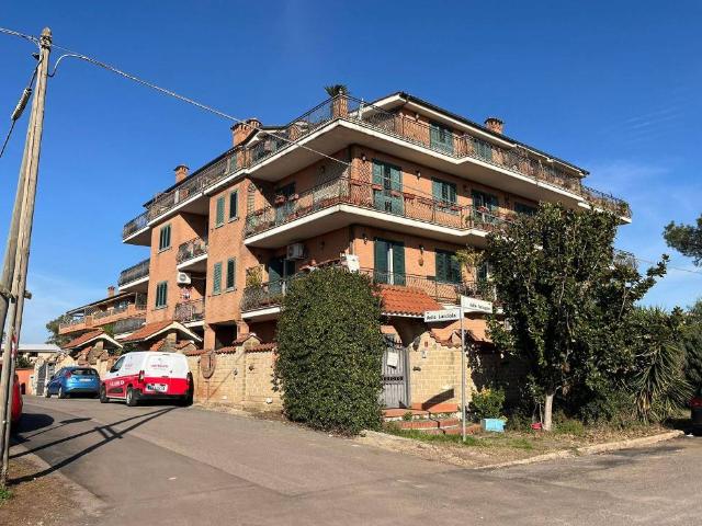 Appartamento in vendita a La Torretta, Roma Capitale