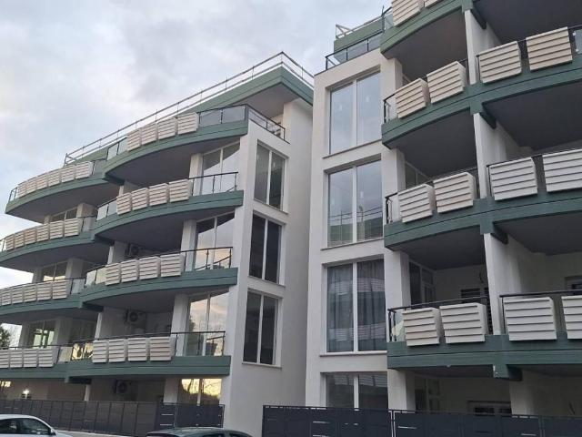 Appartamento in vendita a Municipio Roma X, Roma Capitale