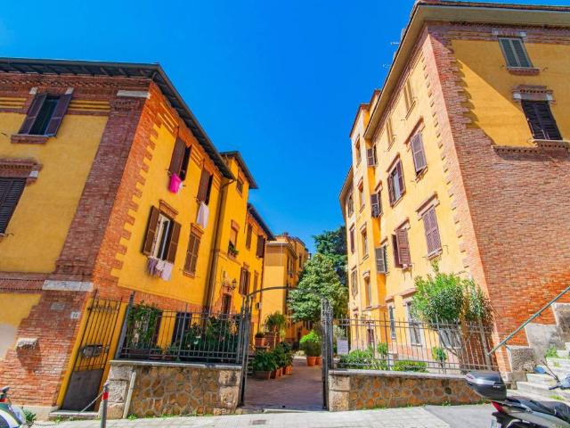 Appartamento in vendita a Municipio Roma I, Roma Capitale