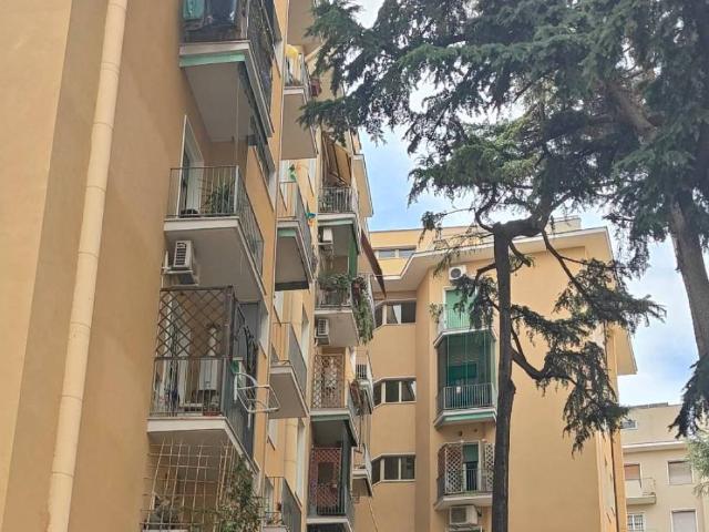 Appartamento in vendita a Municipio Roma VII, Roma Capitale