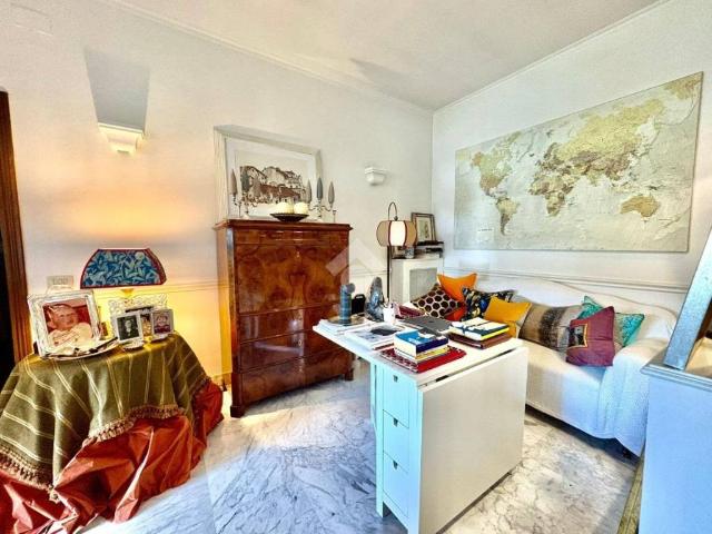 Appartamento in vendita a Mostacciano, Roma Capitale