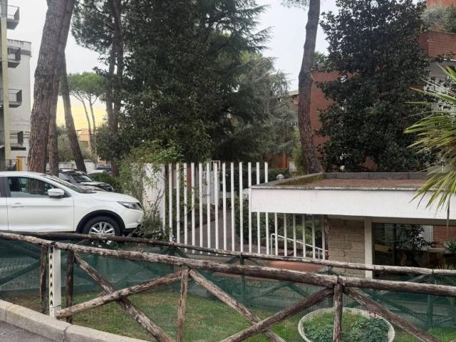 Appartamento in vendita a Municipio Roma XV, Roma