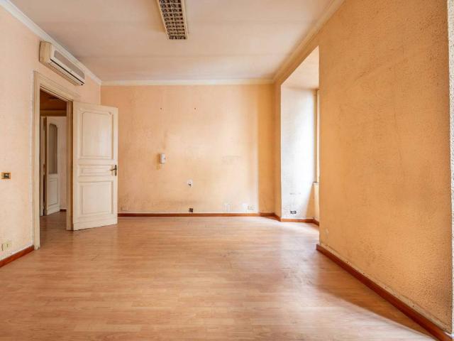Appartamento in vendita a Municipio Roma I, Roma Capitale